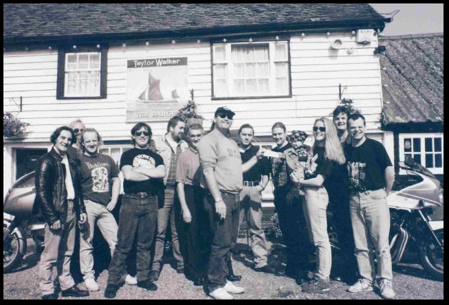 640x430 pixels (147K)